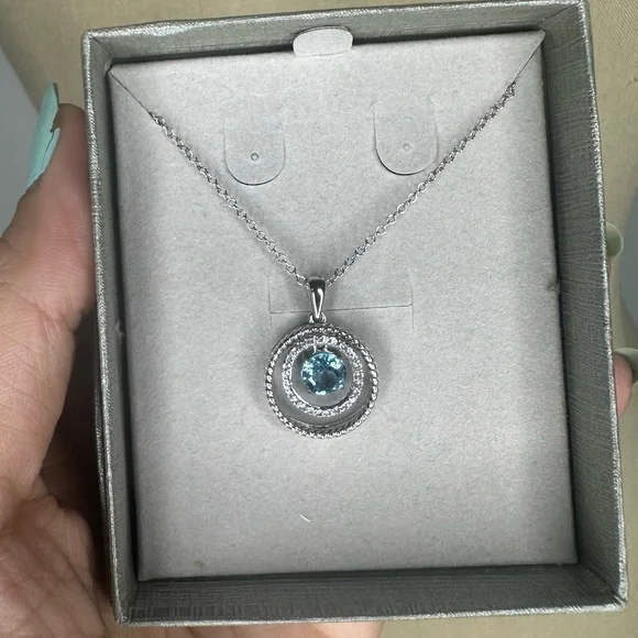 Zales blue and silver round necklace